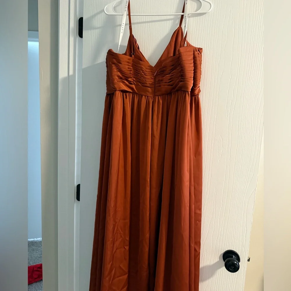 Azazie - Picture 2 of 4